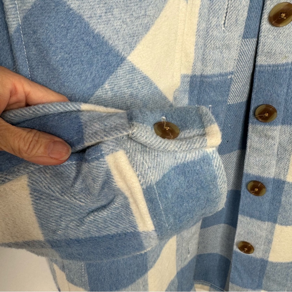 Members Mark Blue and White Plaid Women's Shacket Button Up New Condition - Picture 3 of 6